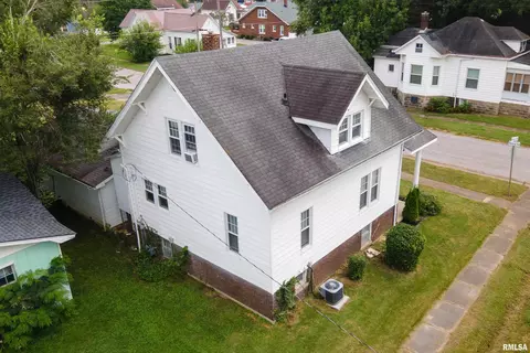 1414 Roosevelt Ave, Eldorado, IL 62930 photo 36