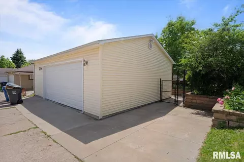 1428 9th St, Moline, IL 61265 photo 46
