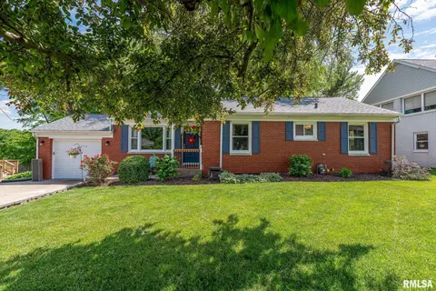 2526 35th Ave, Rock Island, IL 61201