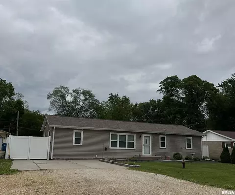 3842 15th Street A, Moline, IL 61265