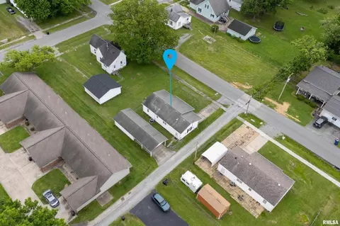 406 E Carter St, Marion, IL 62959 photo 19