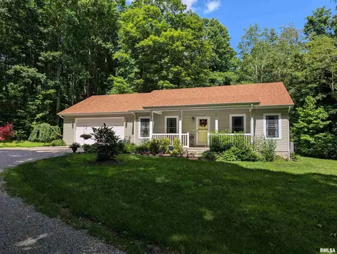 179 Hazel Rd, Simpson, IL 62985
