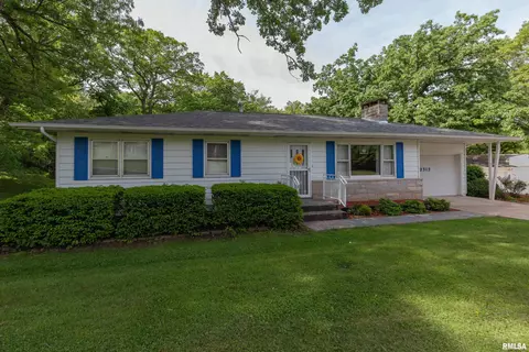 12312 Niabi Zoo Rd, Coal Valley, IL 61240