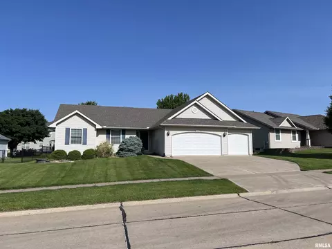 1520 E 6th St, Coal Valley, IL 61240
