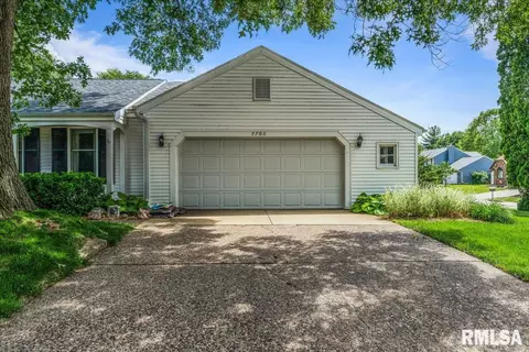 7700 37th Ave, Moline, IL 61265 photo 4