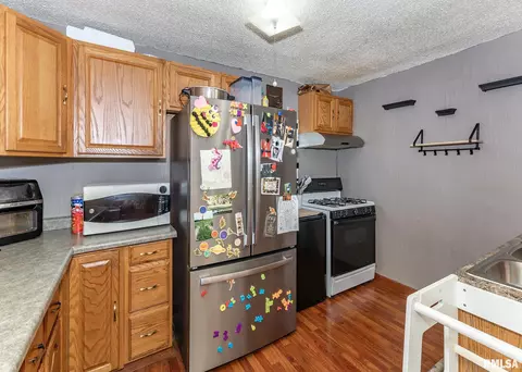 2607 47th St, Moline, IL 61265 photo 11