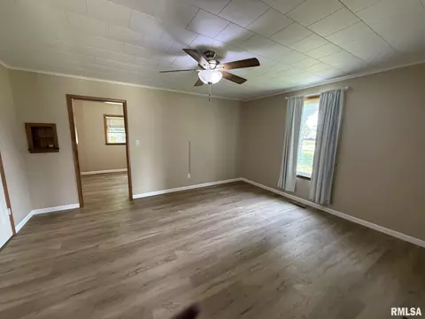 216 E Division St, Galva, IL 61434 photo 14