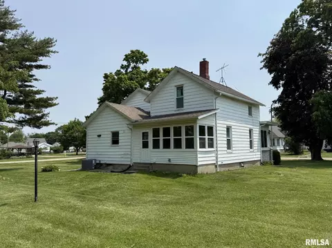 216 E Division St, Galva, IL 61434 photo 7
