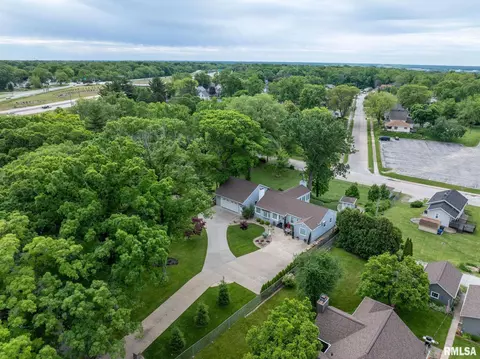 1872 19th Ave, Moline, IL 61265 photo 52