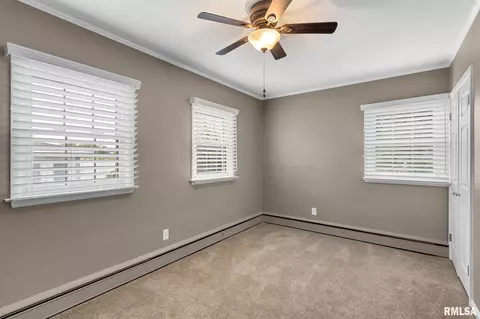 1872 19th Ave, Moline, IL 61265 photo 20