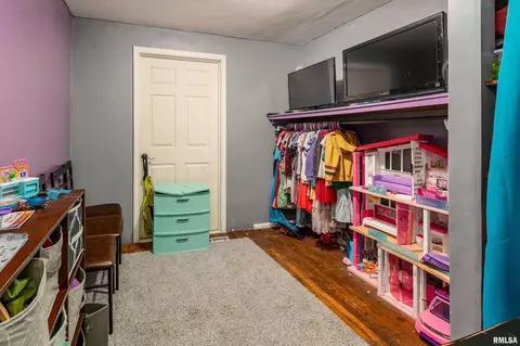 1013 Kirkpatrick St, Benton, IL 62812 photo 18