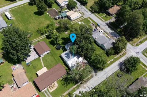 1013 Kirkpatrick St, Benton, IL 62812 photo 22