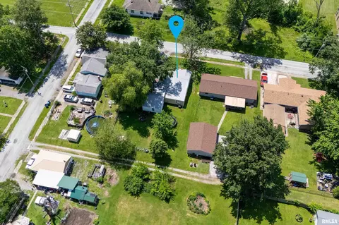 1013 Kirkpatrick St, Benton, IL 62812 photo 24