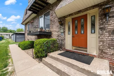 3069 4th St, Moline, IL 61265 photo 15