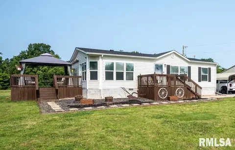 11271 W Center Rd, Mulkeytown, IL 62865