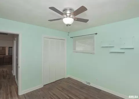 3605 37th St, Moline, IL 61265 photo 21