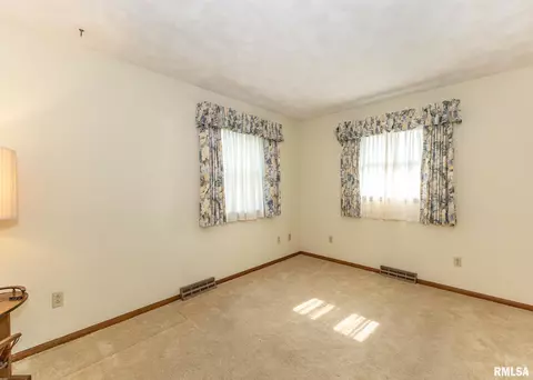 1523 7th St, Orion, IL 61273 photo 21