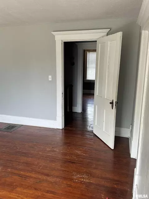 100 Lincoln St, Anna, IL 62906 photo 13