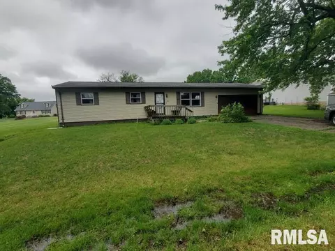 204 Sunnyview Dr, Galesburg, IL 61401