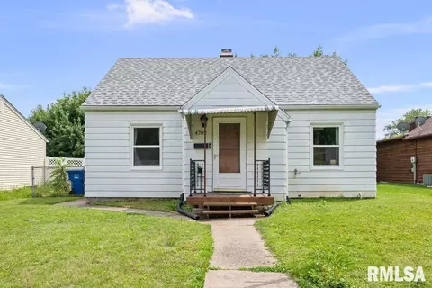 4702 11th Avenue B, Moline, IL 61265