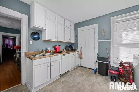 753 14th St, Moline, IL 61265 photo 7