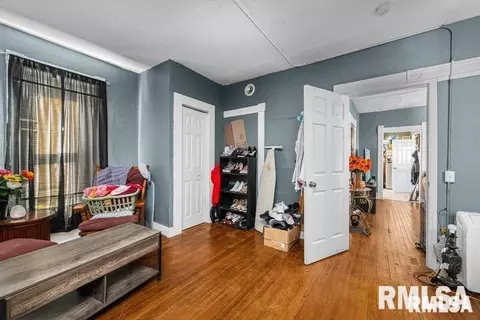 753 14th St, Moline, IL 61265 photo 5