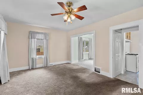 546 21st Ave, Moline, IL 61265 photo 6