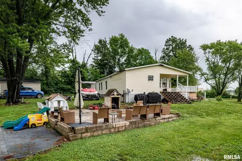 8873 Bennett Rd, Benton, IL 62812 photo 34