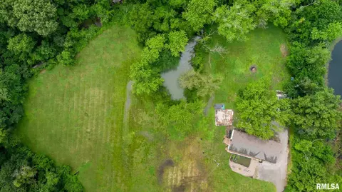 8873 Bennett Rd, Benton, IL 62812 photo 44