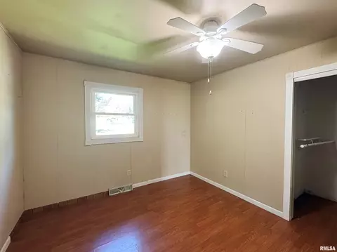 310 N 3rd Ave, Chenoa, IL 61726 photo 16