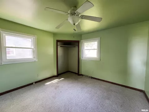 310 N 3rd Ave, Chenoa, IL 61726 photo 18