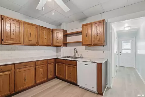 2947 12th Ave, Moline, IL 61265 photo 18