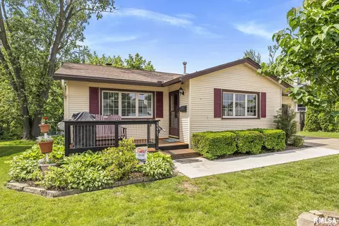 3231 W 15th St, Davenport, IA 52804