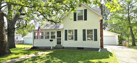 419 S Geneseo St, Geneseo, IL 61254
