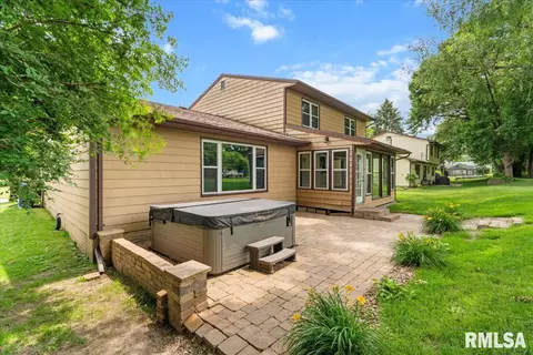 3611 75th St, Moline, IL 61265 photo 41