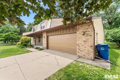 3611 75th St, Moline, IL 61265 photo 4
