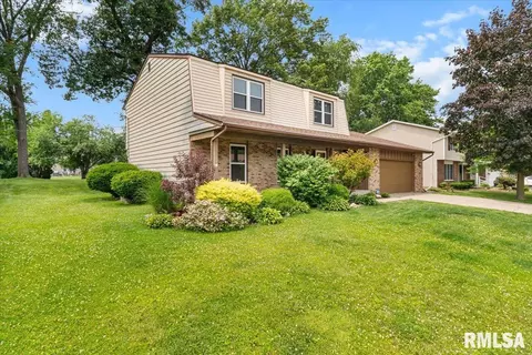 3611 75th St, Moline, IL 61265 photo 2