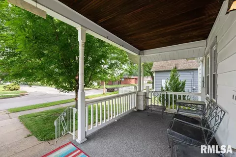 2531 5th St, Moline, IL 61265 photo 3