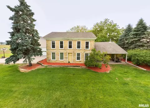 1520 Highway 67, Clinton, IA 52732