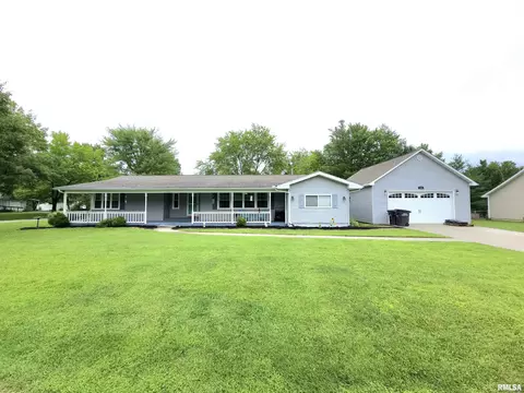 1401 Glopen Rd, Carbondale, IL 62901
