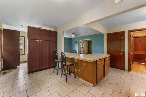204 E Main St, Joy, IL 61260 photo 18