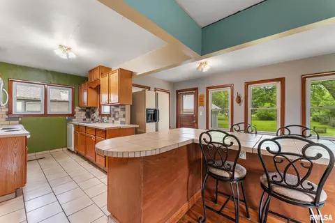 204 E Main St, Joy, IL 61260 photo 12