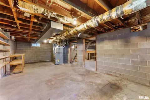 204 E Main St, Joy, IL 61260 photo 22