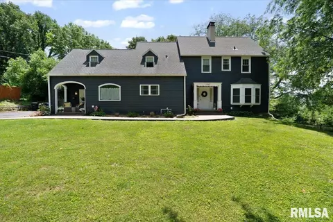 1240 42nd Ave, Rock Island, IL 61201