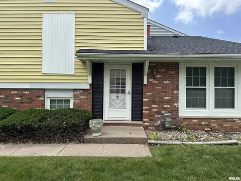 70 Carriage Hl, Macomb, IL 61455 photo 3