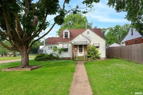 2348 24 12 St, Rock Island, IL 61201
