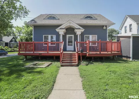 850 18th Avenue A, Moline, IL 61265