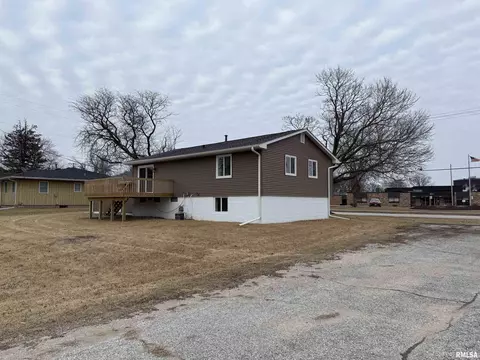 206 S 5th St, Eldridge, IA 52748 photo 15