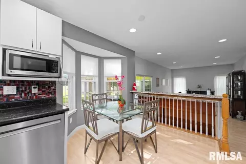 308 8th Ave, Hampton, IL 61256 photo 5