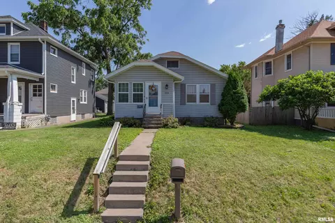 824 20th Ave, Moline, IL 61265 photo 32